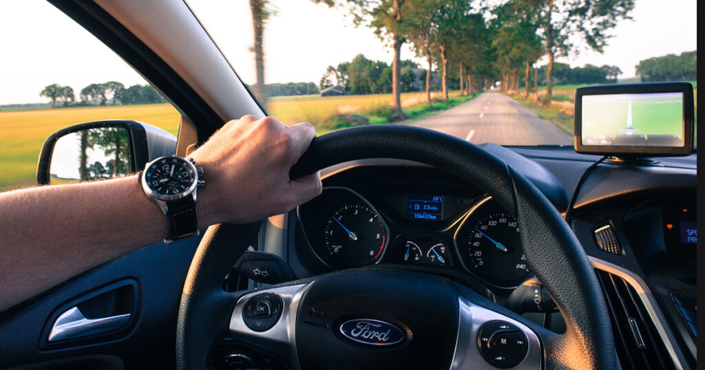 ¿Cuánto cuesta alquilar un coche particular?