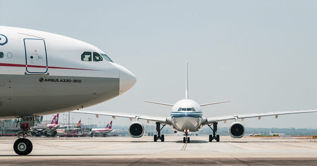 La razón de que el sueldo de controlador aéreo sea tan alto