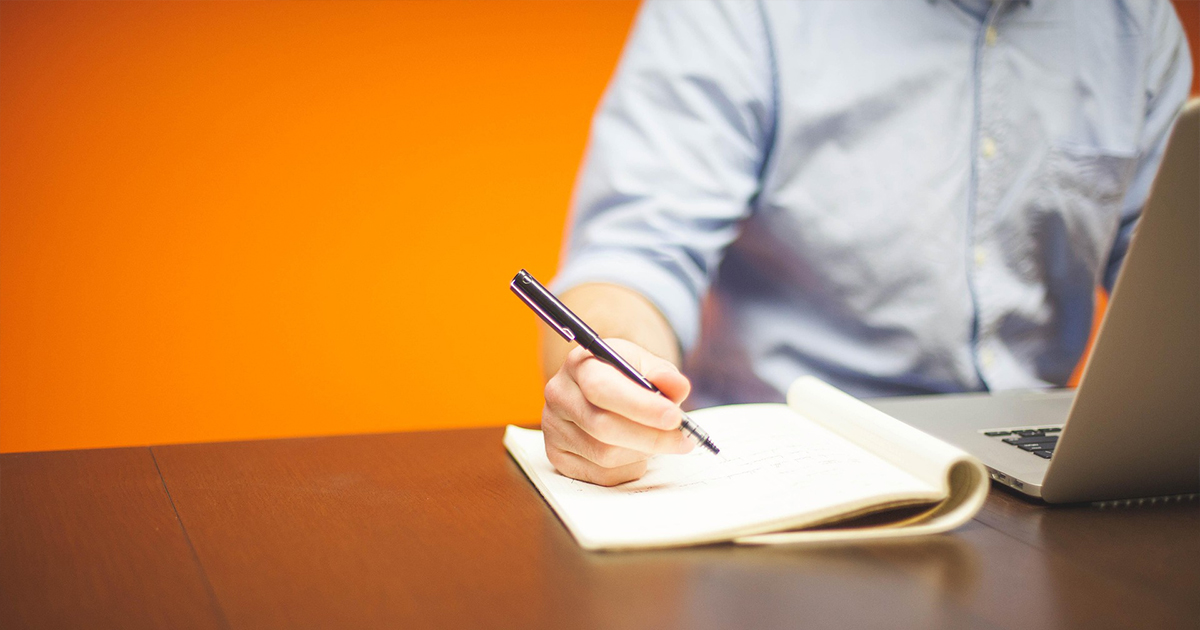 Presupuesto personal. Fotografía de StartupStockPhotos.